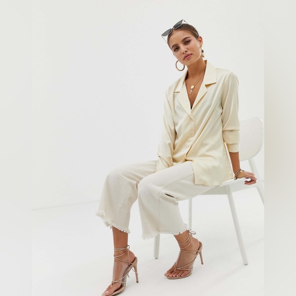 ASOS DESIGN relaxed satin long sleeve shirt - Picture 9 of 9